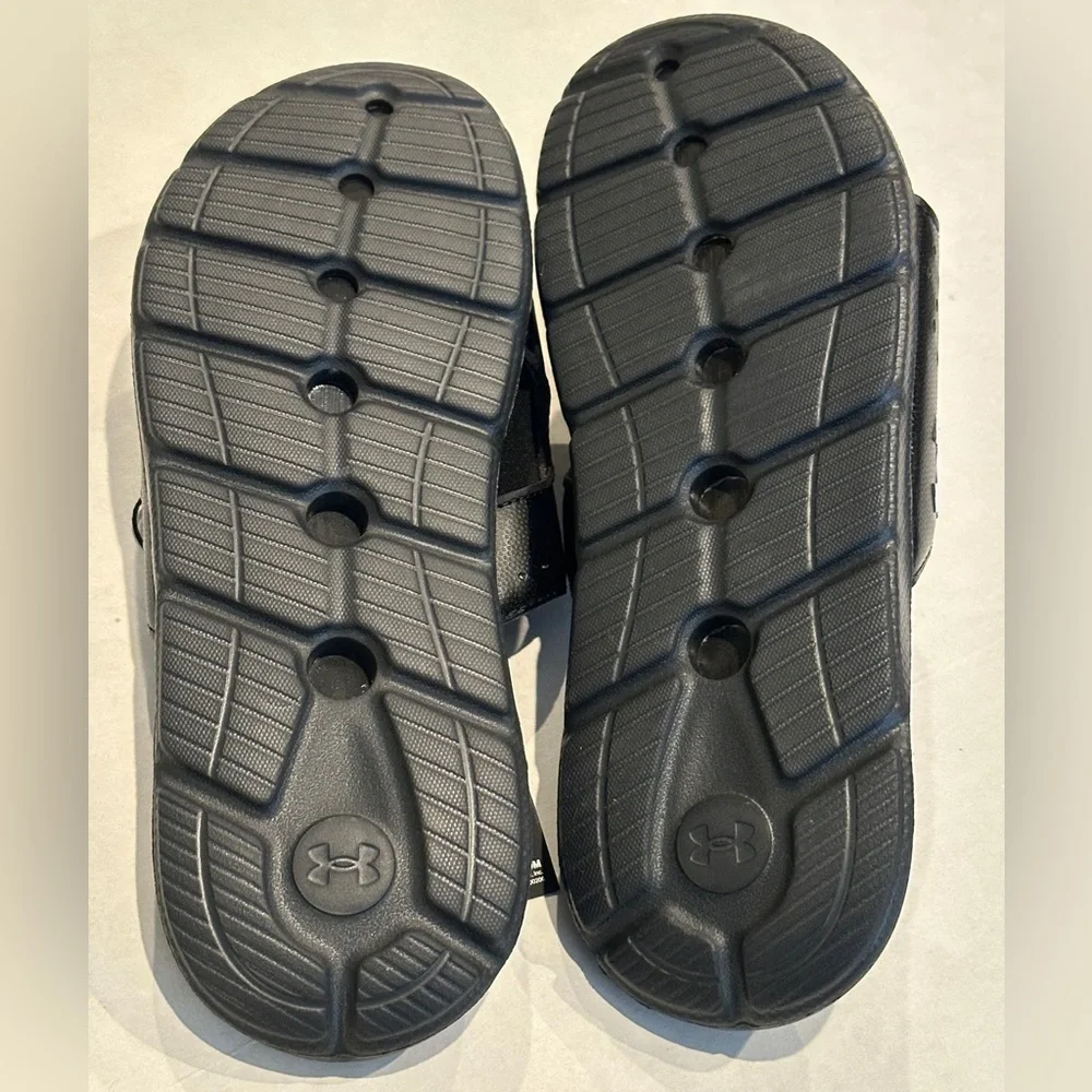 NEW Under Armour Black Unisex Ignite Casual Flip Flop Slides Sandal - Youth 5.5Y
